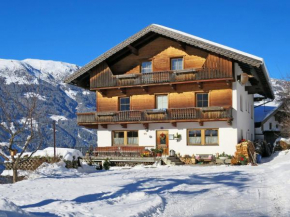 Apartment Maiklerhof by Interhome